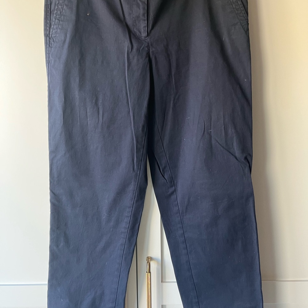 Talbots Women's Navy Trousers. Relaxed chino style